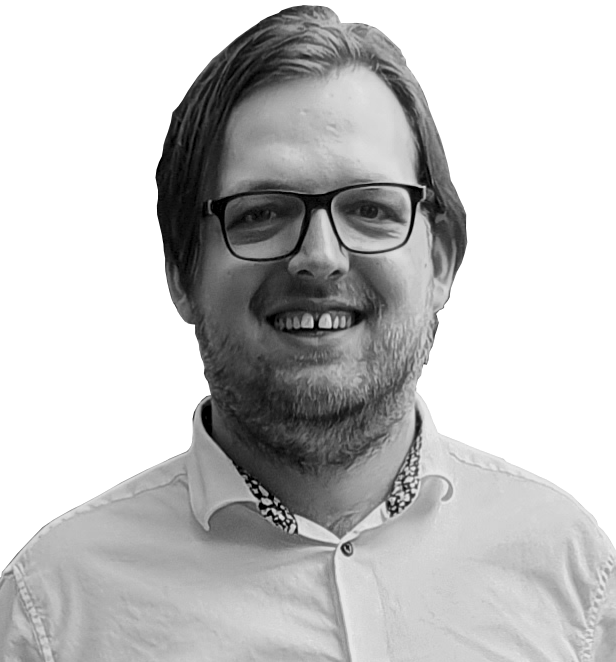 team-member-image
